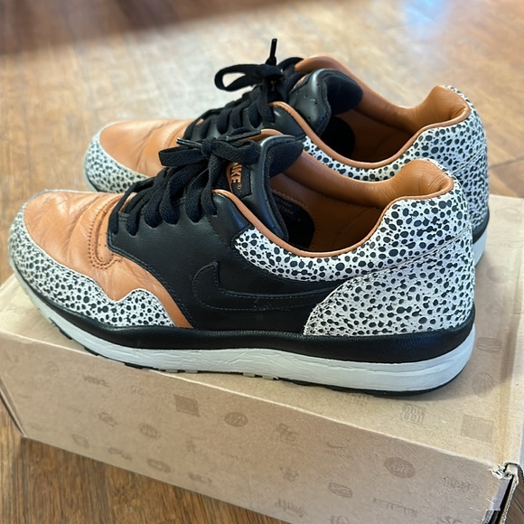 Nike Air Safari NRG size 10 532304-220 with original box - Picture 6 of 7